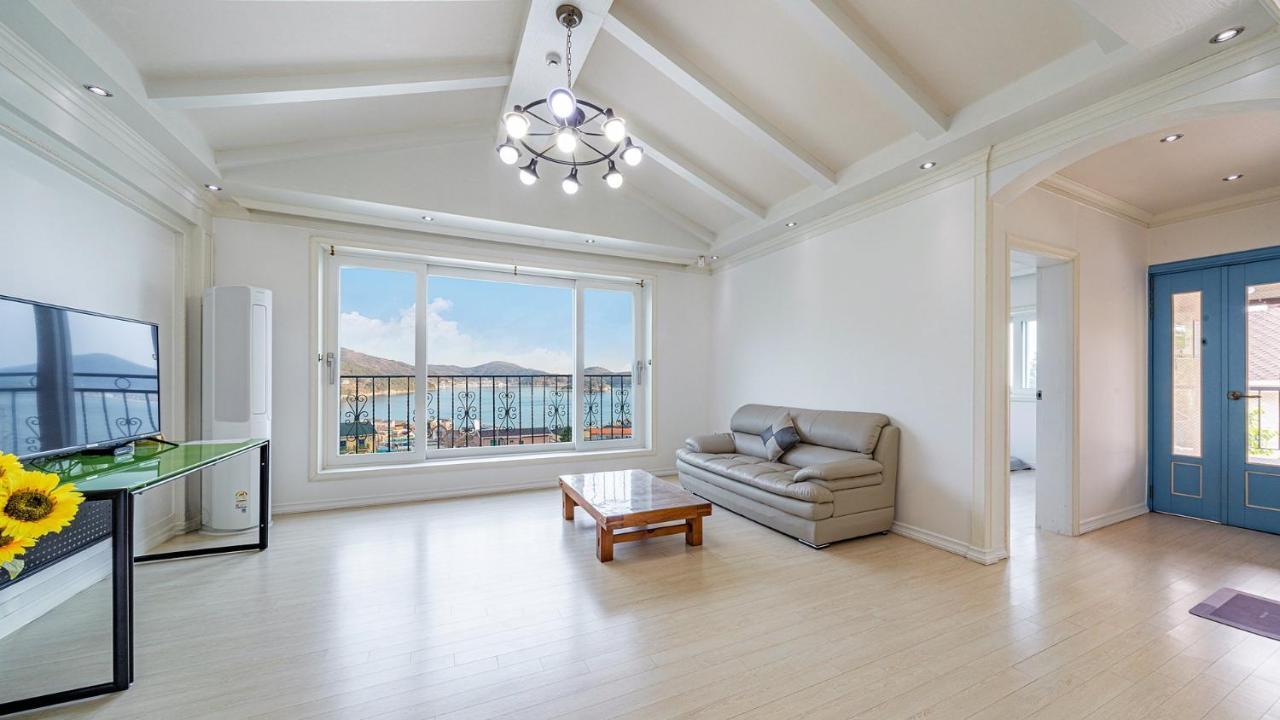 Maremonte Holiday home Geoje
